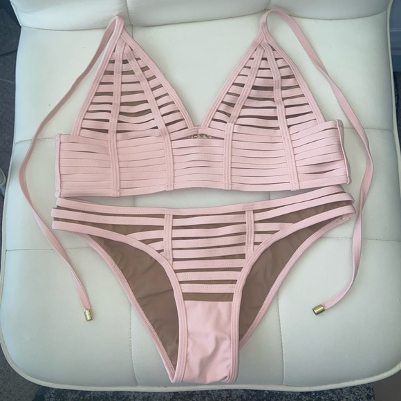 Beach Bunny Other - Beach Bunny Endless Summer Set